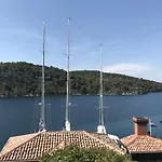 Sea House Mljet 3* Polače