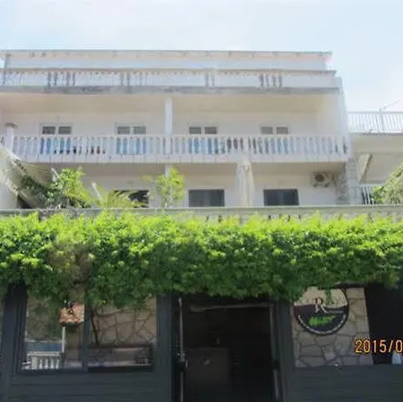 Maison d'hôtes Sea House Mljet 3*